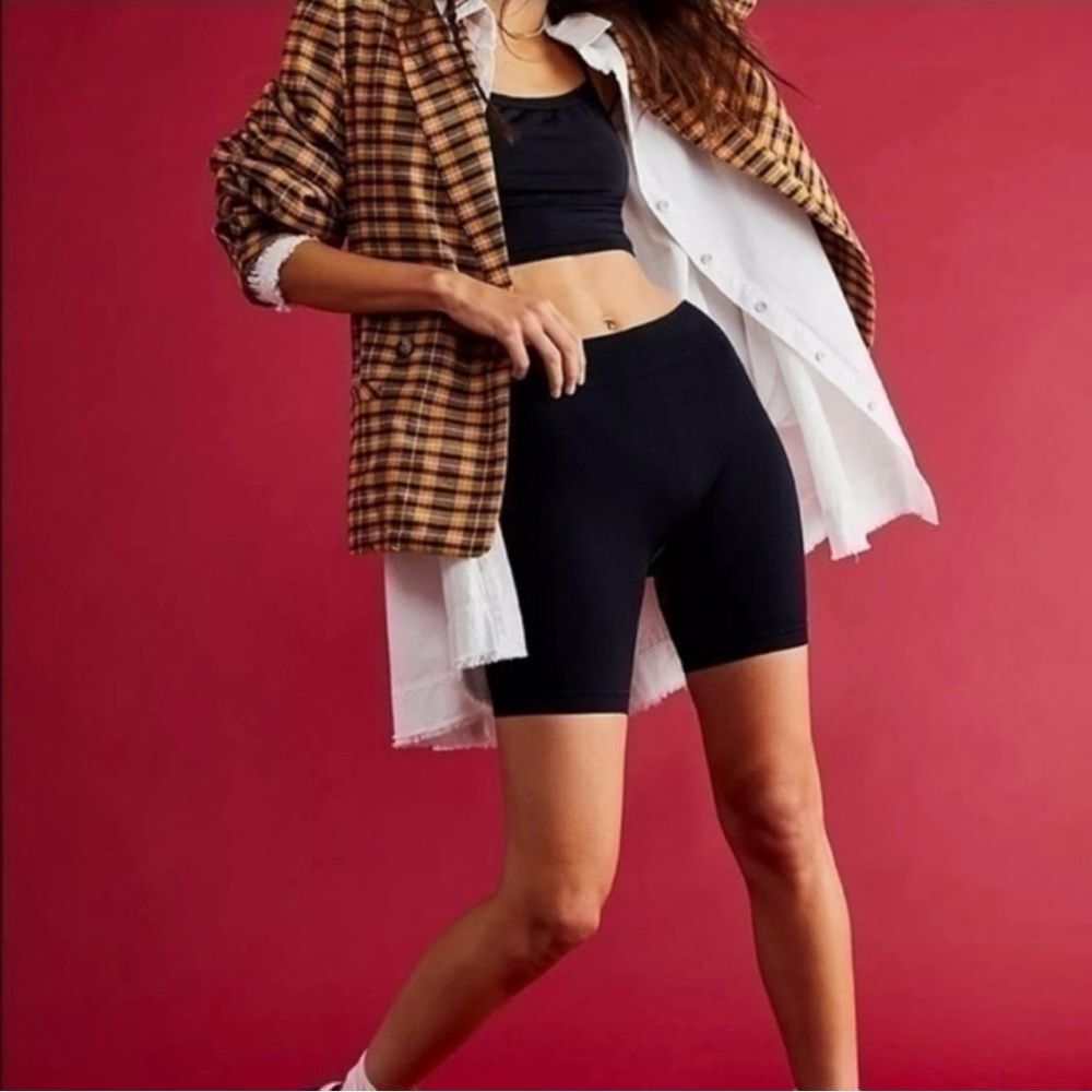 NWT Free People Seamless Stretchy Pull On Ribbed Bike Shorts Ahletic